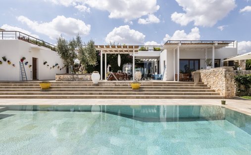 Villa in Center, Carovigno, Apulia 1
