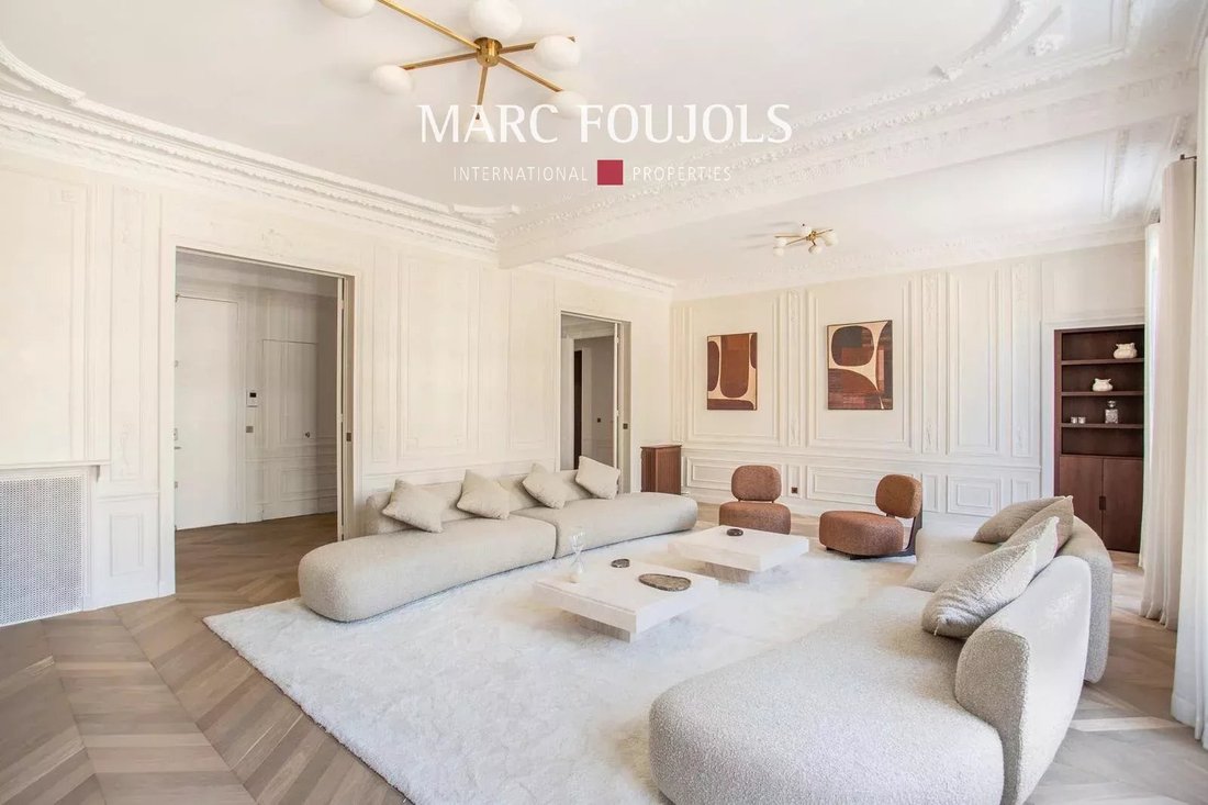 Apartment in Porte Dauphine, Paris 16e Arrondissement, Paris 3 - 18272073