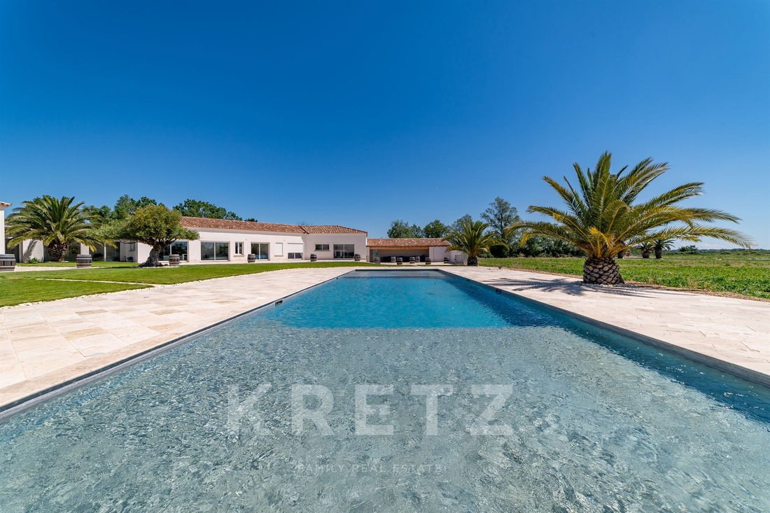 Country House in Peripherie, Aigues-Mortes, France 1 - 18275360