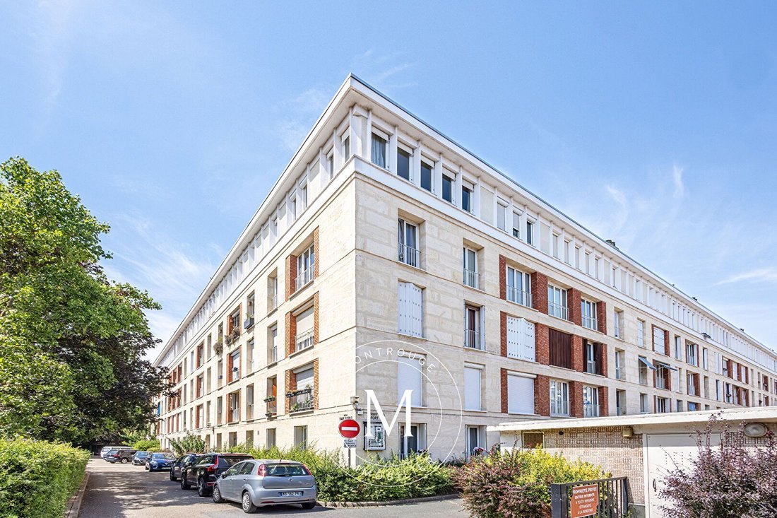 Apartment in Montrouge, Ile-de-France, France 1 - 18274108