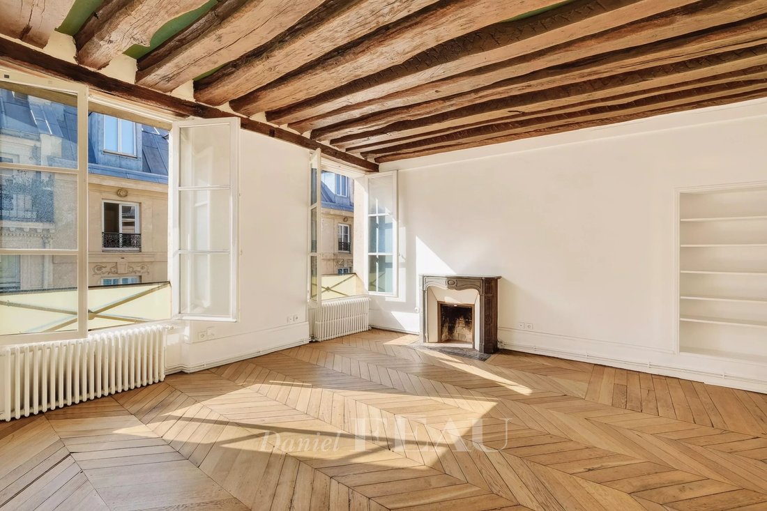 Apartment in Saint Merri, Paris 4e Arrondissement, Paris 1 - 18271906