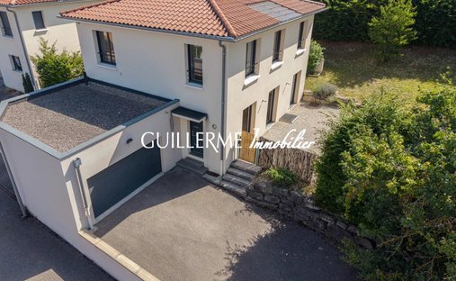 House in Dardilly, Auvergne-Rhône-Alpes, France 1