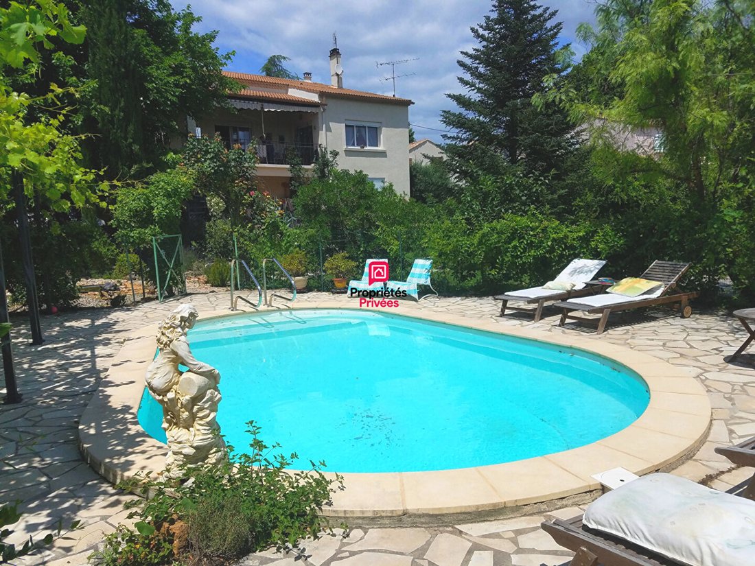 Villa in Clarensac, Occitania, France 1 - 18272174