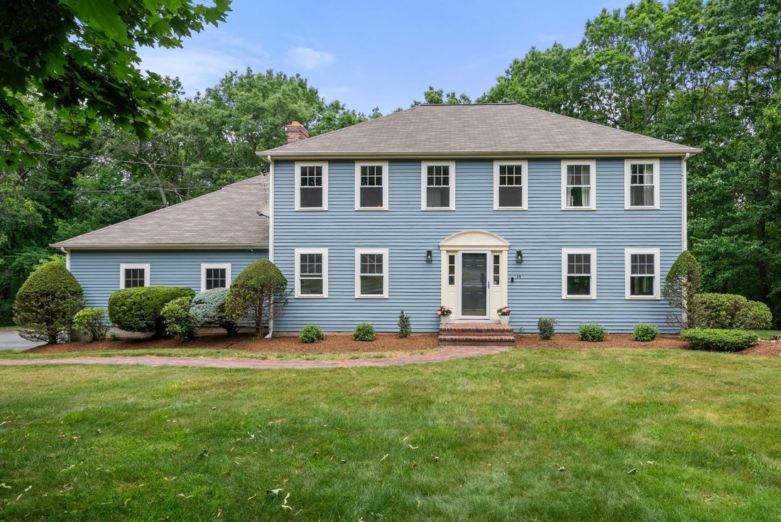 House in Foxborough, Massachusetts, United States 1 - 18272315