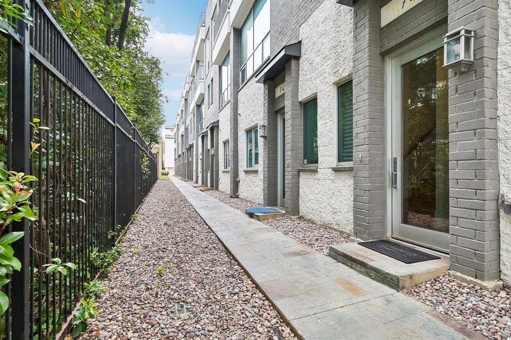 Townhouse in Dallas, Texas, United States 3 - 18274668