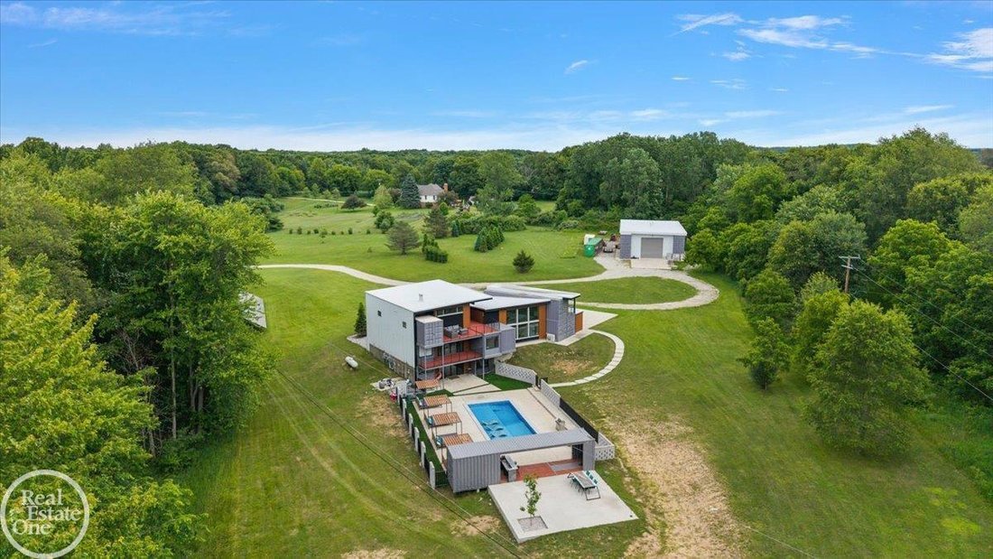 House in Leonard, Michigan, United States 5 - 18276184