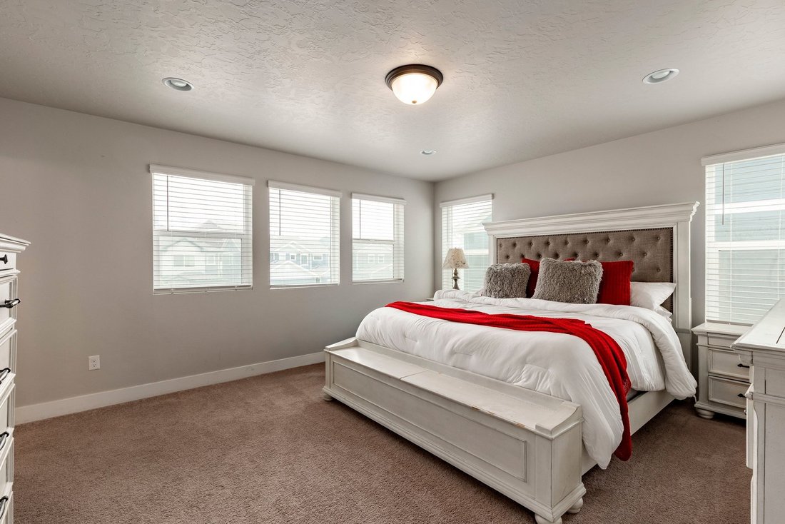 House in Eagle Mountain, Utah, United States 5 - 18272401