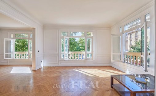Apartment in Gros Caillou, Paris 7e Arrondissement, Paris 1