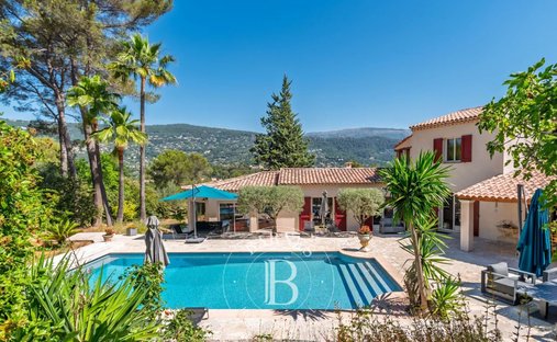 Villa a Ouest, Peymeinade, Francia 1
