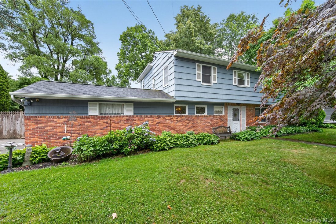 House in Huntington Station, New York, United States 2 - 18270097