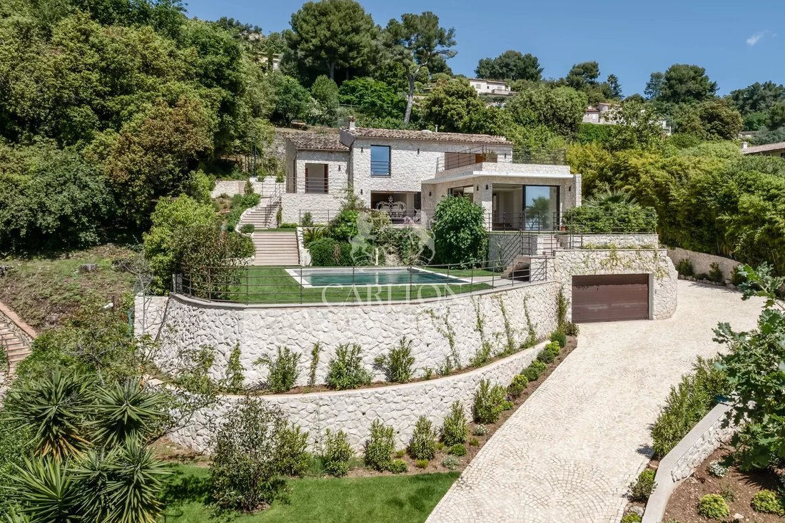 Villa in Saint-Paul-de-Vence, Provence-Alpes-Côte d'Azur, France 1 - 15295776