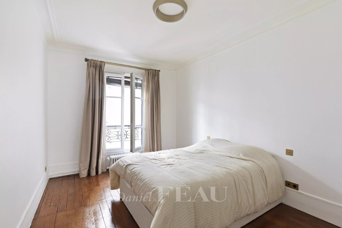 Apartment in Monnaie, Paris 6e Arrondissement, Paris 5 - 18271904