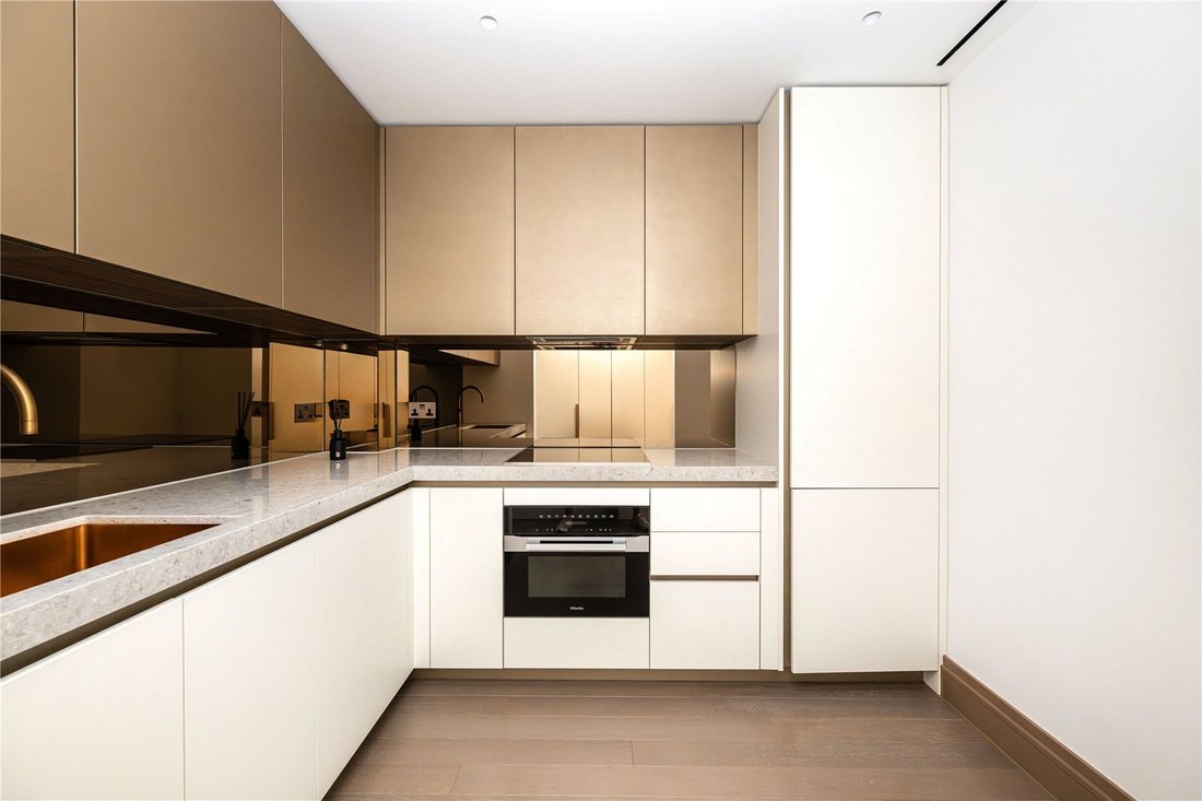Apartment in Brompton, Kensington And Chelsea, England 2 - 17298835