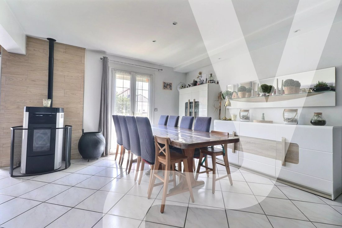 House in Les Trembleaux, Sartrouville, France 1 - 18275566