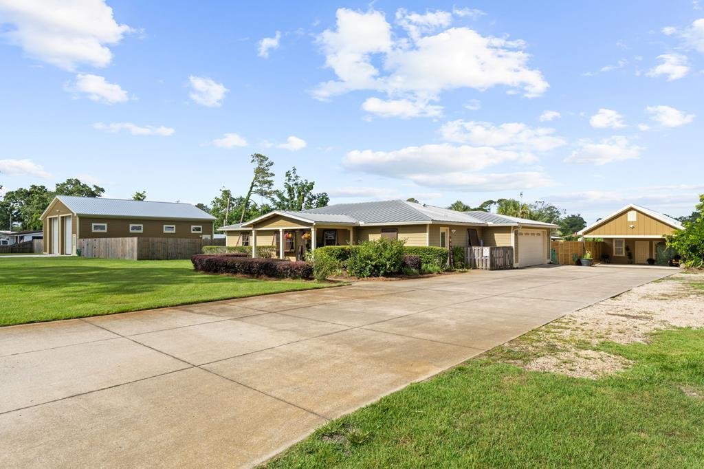 House in Port St. Joe, Florida, United States 1 - 18273414