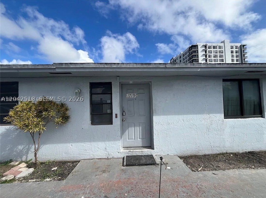 Miami, Florida, United States 1 - 18273767
