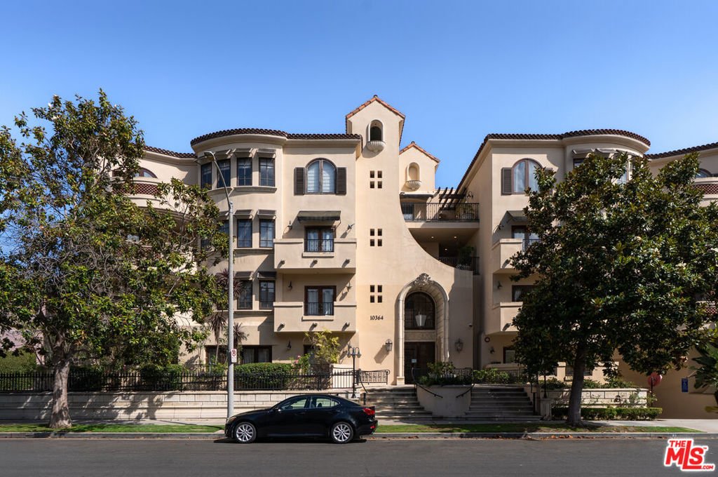 Condo in Los Angeles, California, United States 1 - 18273825