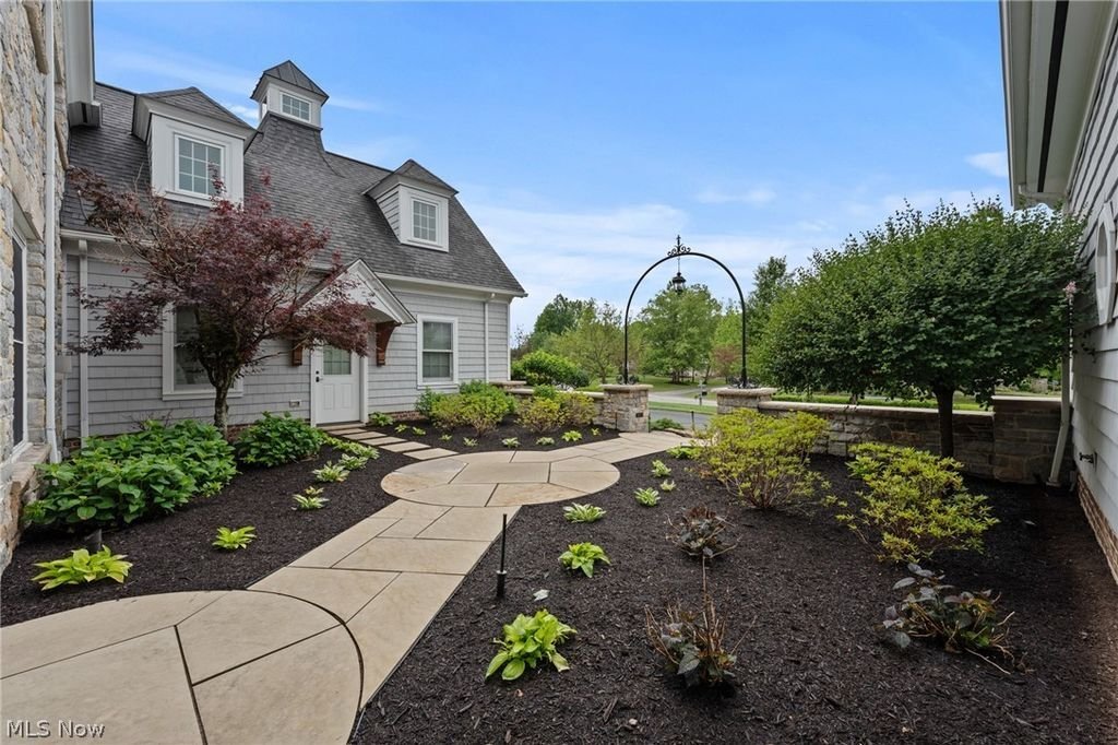 House in Chagrin Falls, Ohio, United States 3 - 18276560