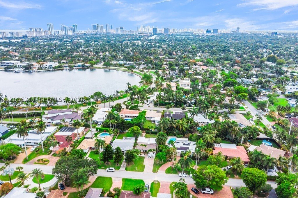 House in Hollywood, Florida, United States 2 - 18270368
