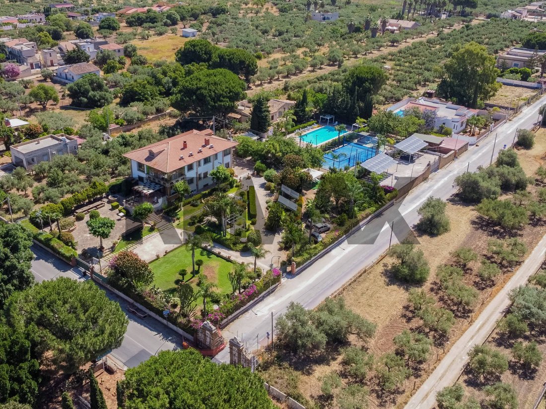 Villa in Marinella di Selinunte, Sicily, Italy 3 - 18276130