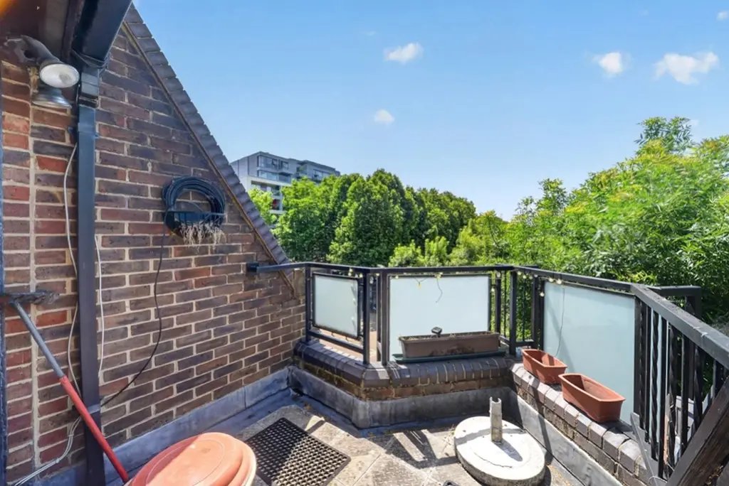 Townhouse in Surrey Quays, Southwark, England 5 - 18273156