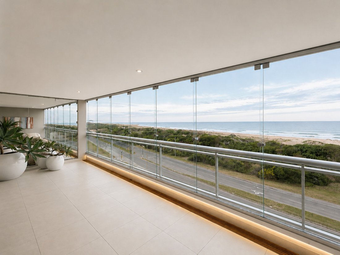 Apartment in Punta del Este, Maldonado Department, Uruguay 2 - 18272452