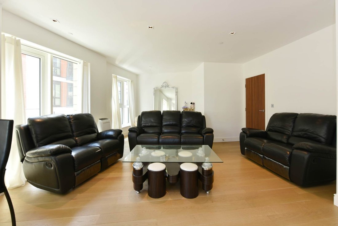 House in Ealing (London Borough of Ealing), Ealing, England 4 - 18270288