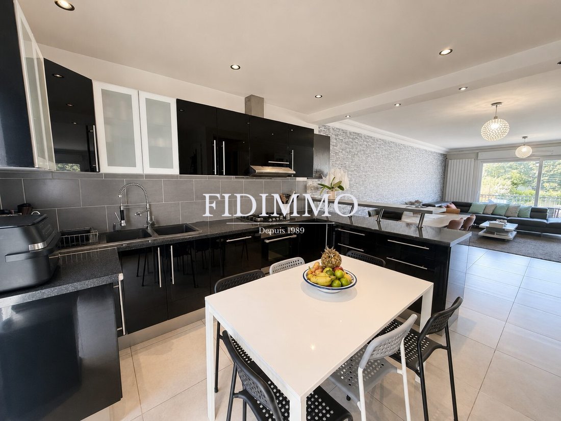 House in Sucy-en-Brie, Ile-de-France, France 5 - 18276540
