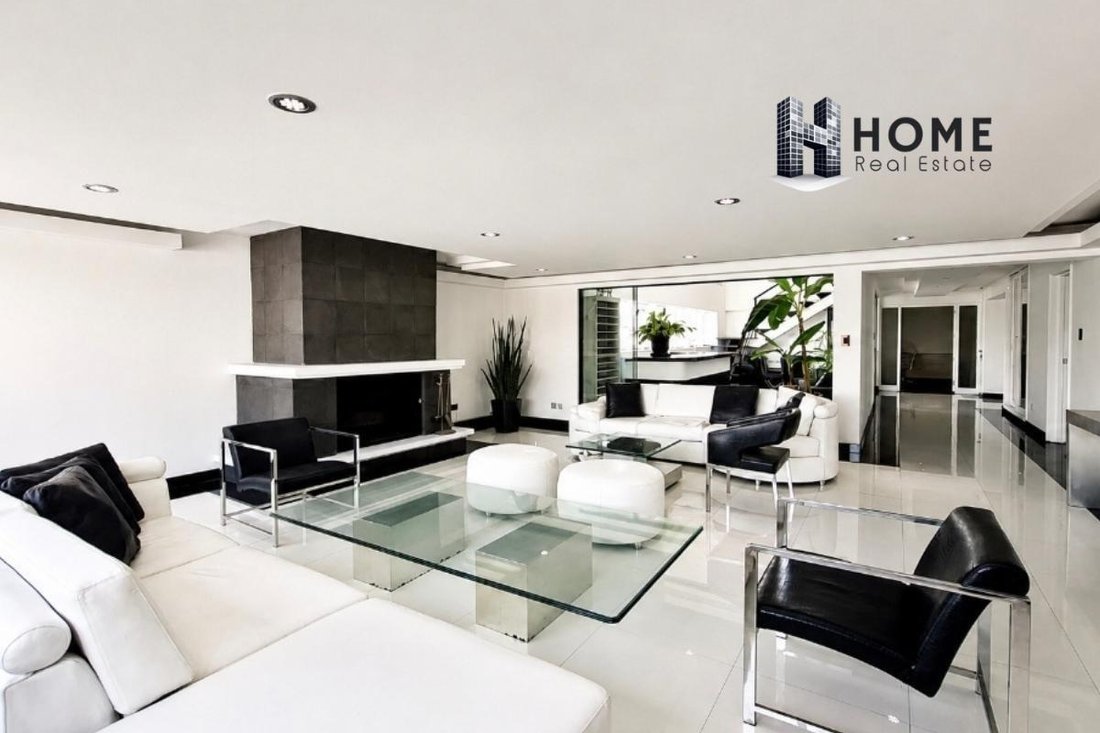 Apartment in Lima, Belarus 2 - 18272683