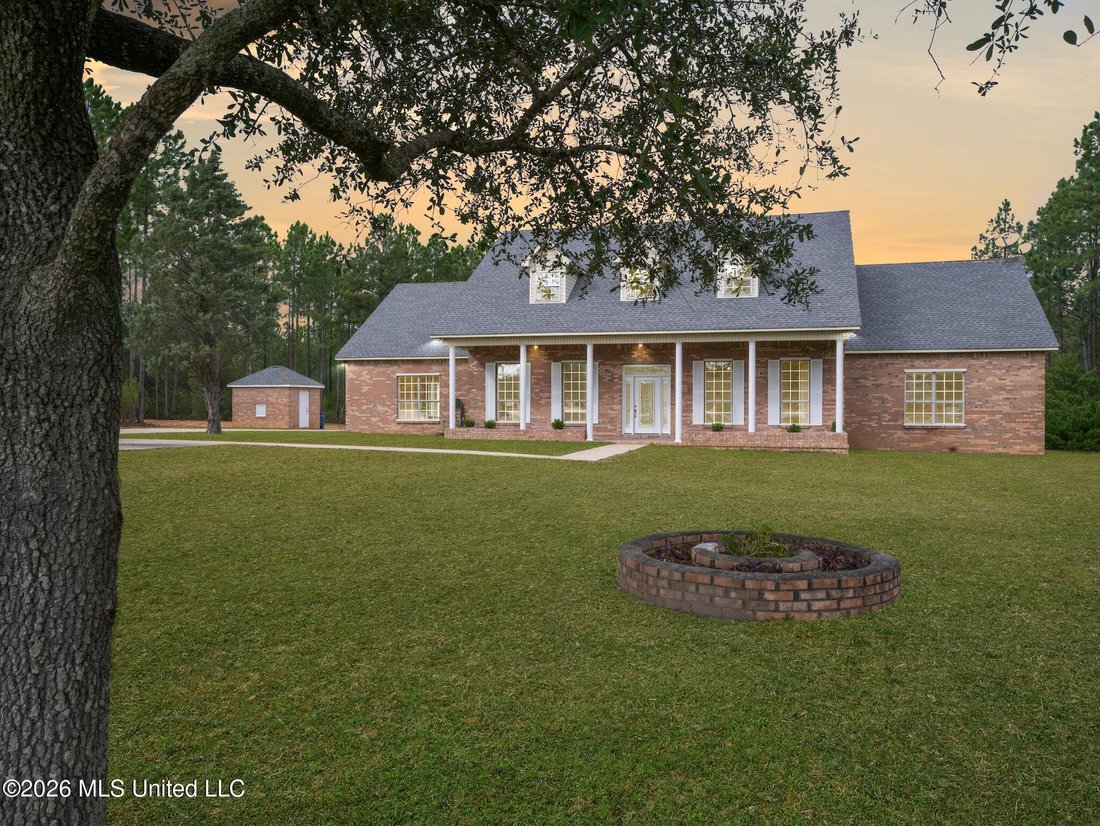 House in Vancleave, Mississippi, United States 1 - 18180028