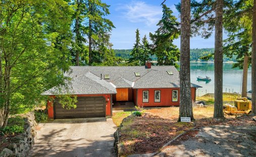 House in Seabeck, Washington, United States 1