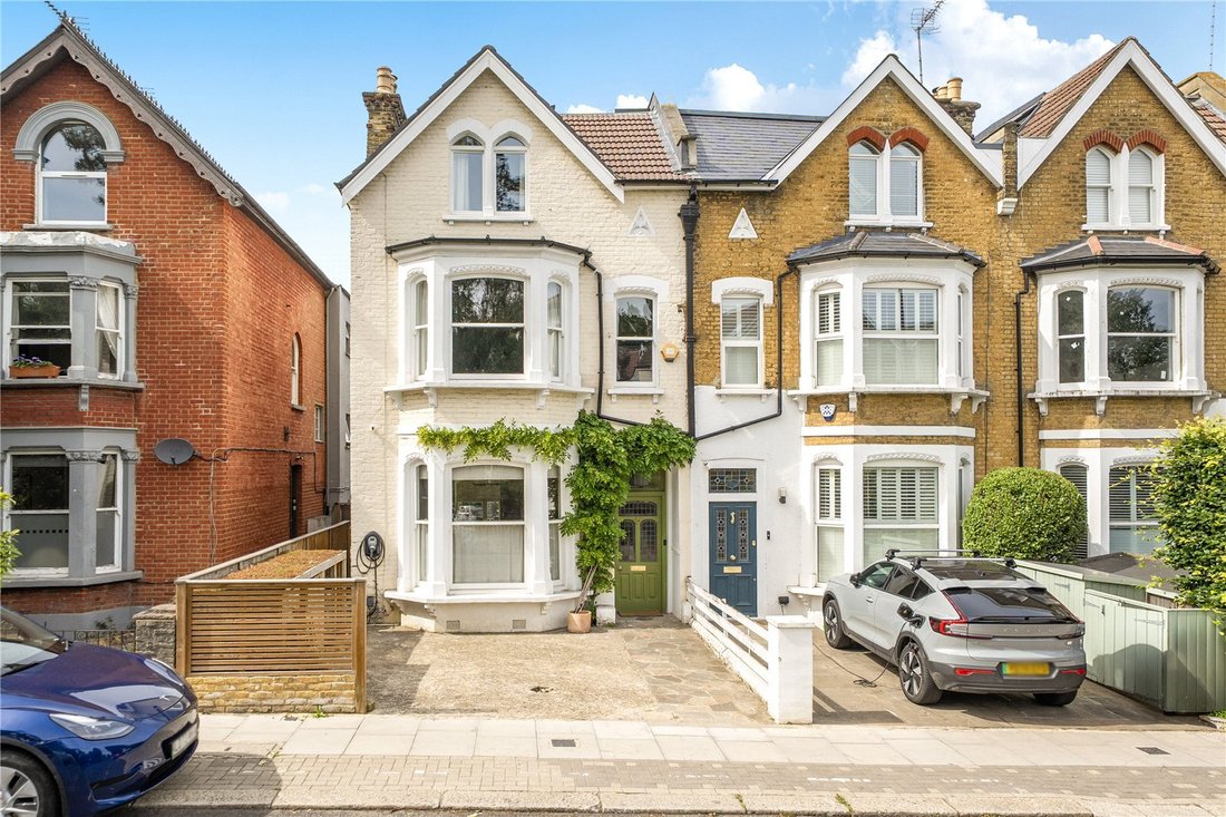 House in Alexandra Park, Haringey, England 2 - 18273180
