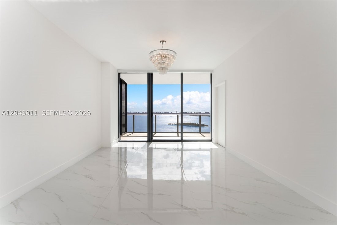 Condo in Miami, Florida, United States 2 - 18270396