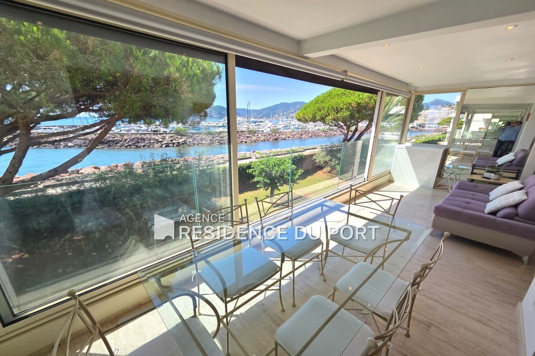 Apartment in Cannes Marina-La Roubine, Mandelieu-la-Napoule, France 2 - 15720243