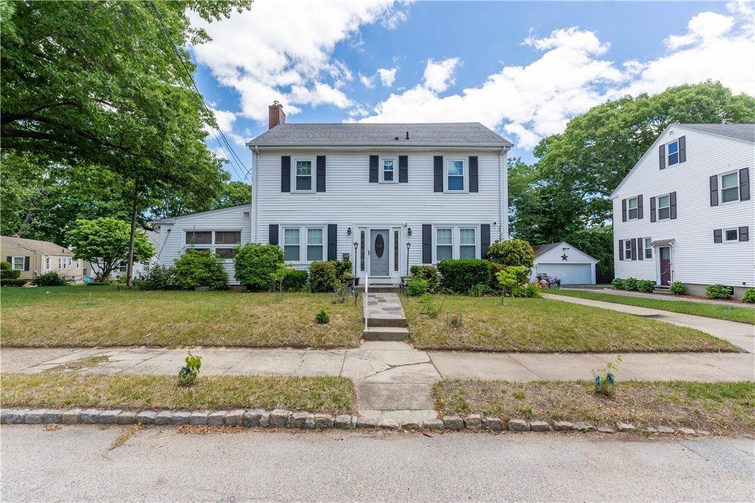 House in Cranston, Rhode Island, United States 2 - 18273238