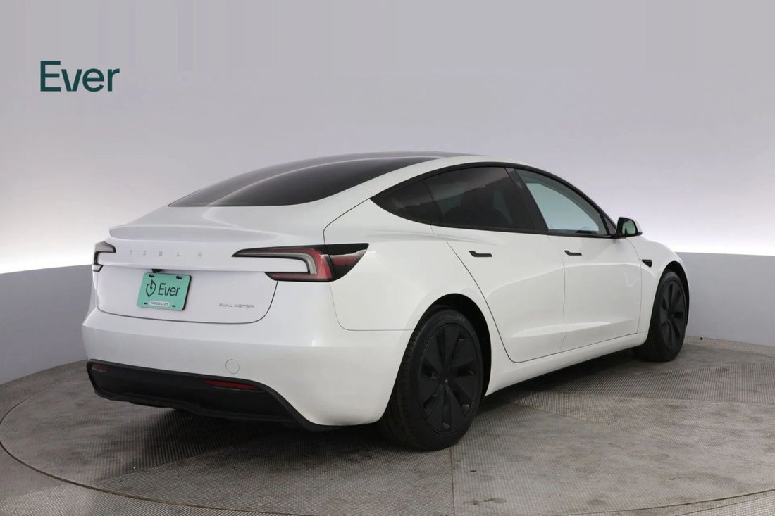 Sedan in San Francisco, CA, United States 3 - 18171333