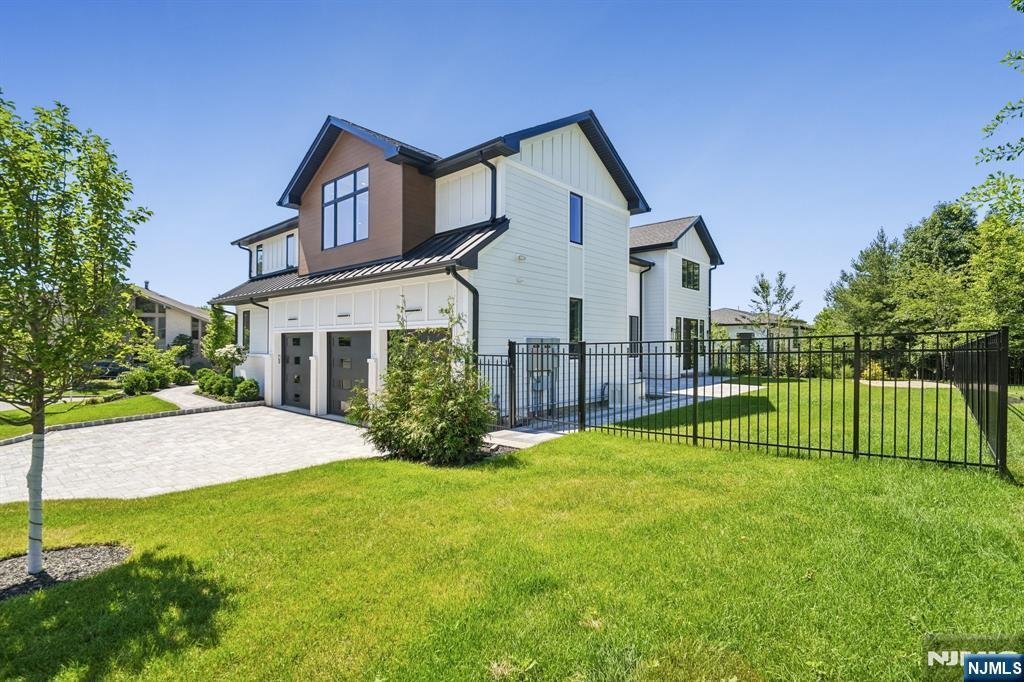 House in Englewood Cliffs, New Jersey, United States 3 - 18271872