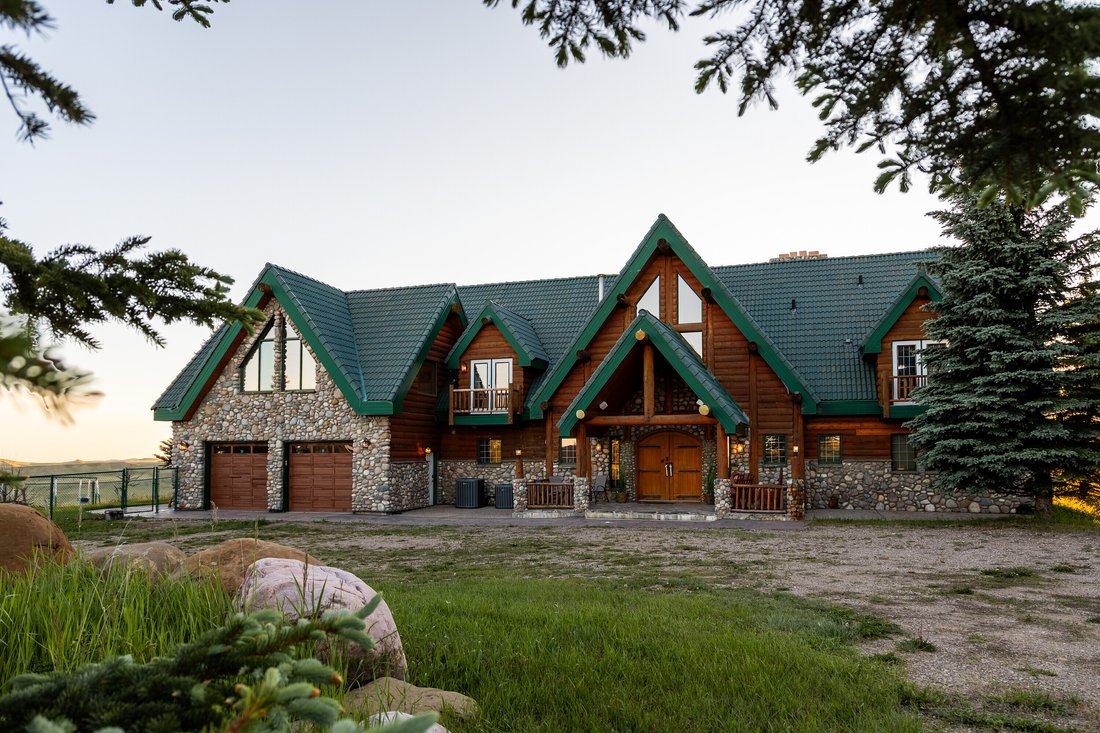House in Eagle Butte, Alberta, Canada 4 - 18271566