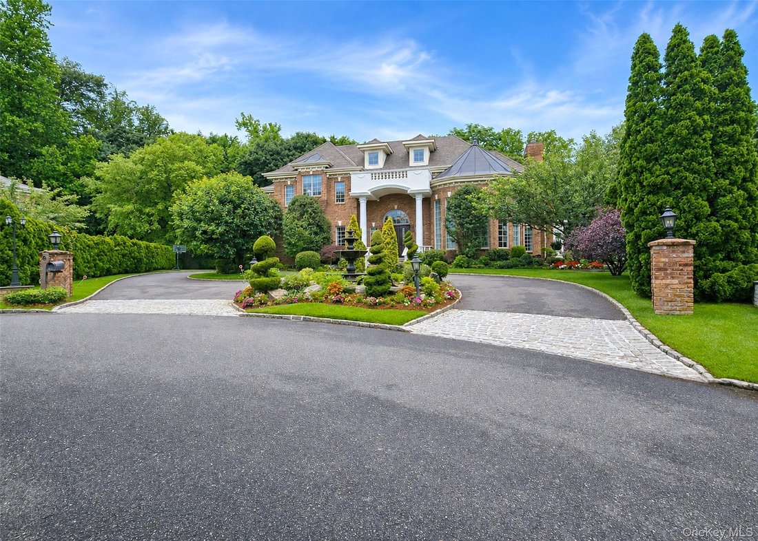 House in Manhasset, New York, United States 1 - 18273330