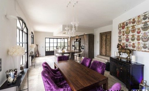 Apartment in Pavé des Gardes, Chaville, France 1
