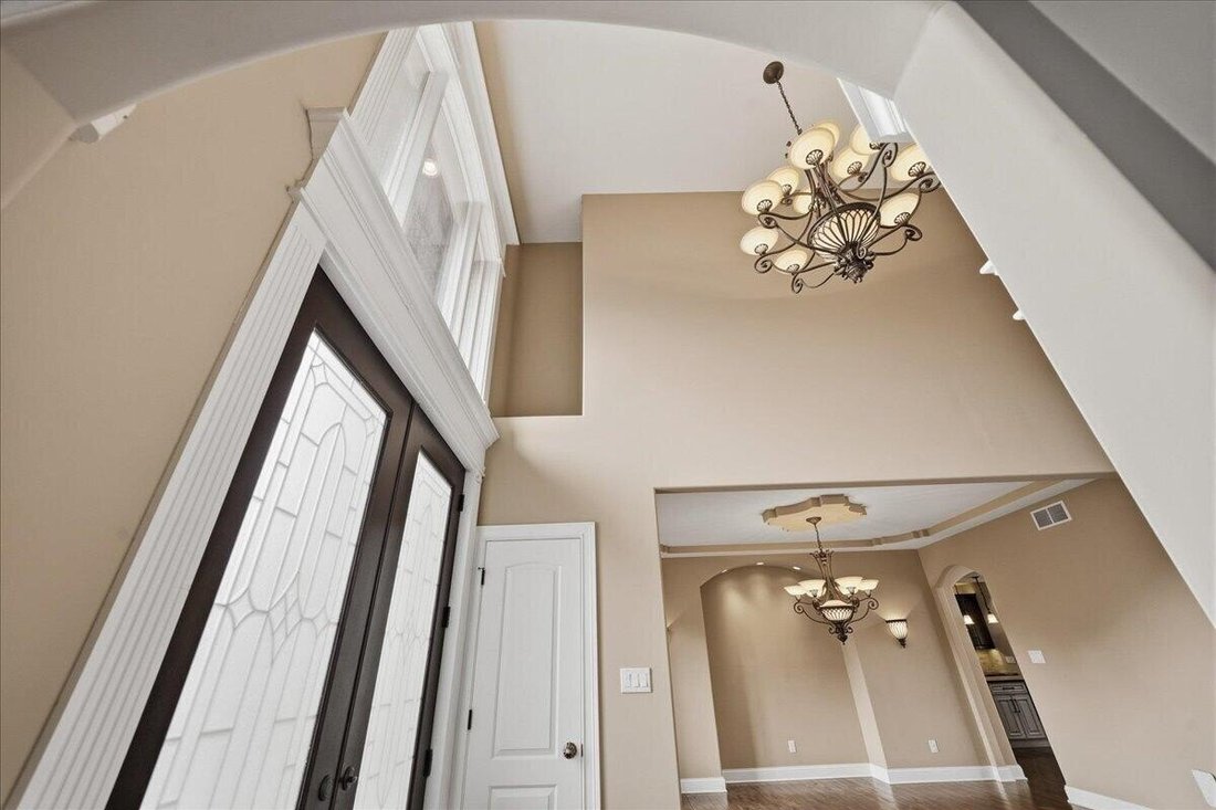 House in Crown Point, Indiana, United States 4 - 18276238