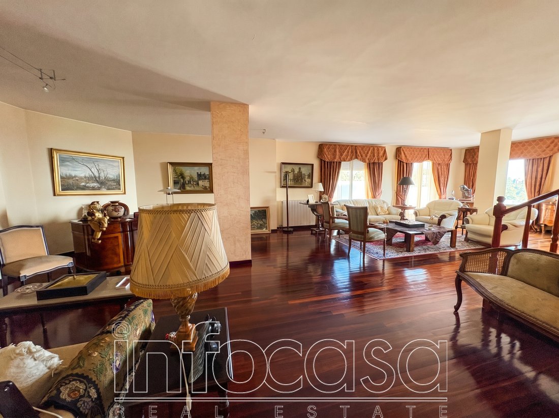 Apartment in Kifisia, Attica, Greece 3 - 18270562