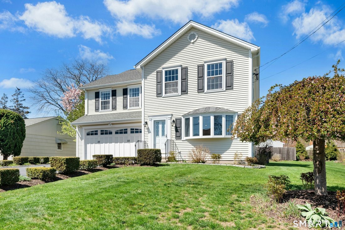 Stratford, Connecticut, United States 5 - 17757601