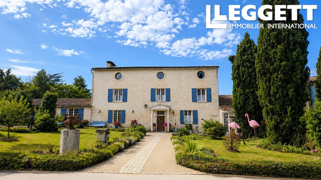 Maison à La Crèche, Nouvelle-Aquitaine, France 1 - 18275343