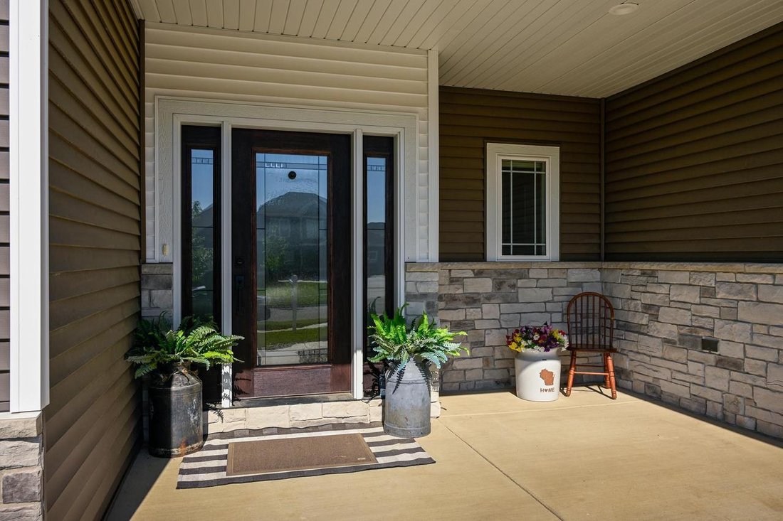 House in Cottage Grove, Wisconsin, United States 2 - 18270939