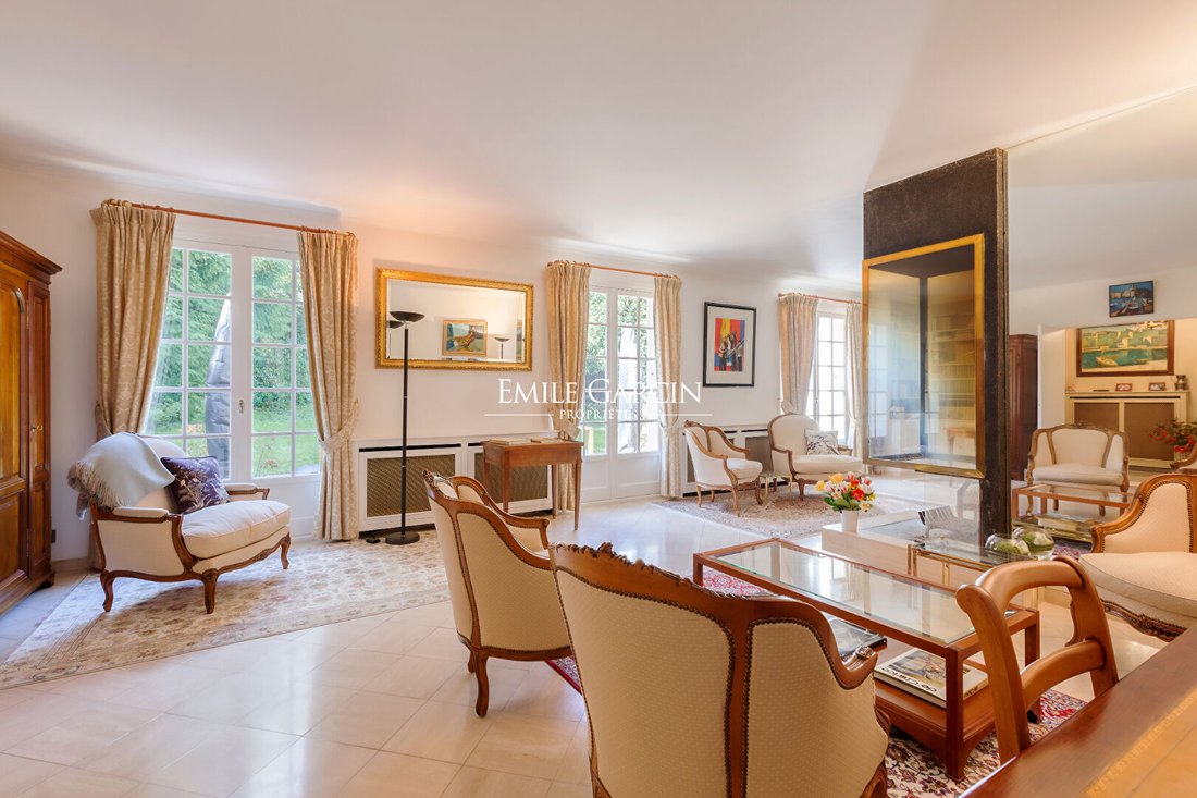 Villa in Marly-le-Roi, Ile-de-France, France 5 - 18272149