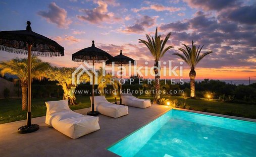 Villa in Pallini Municipal Unit, Macedonia and Thrace, Griechenland 1