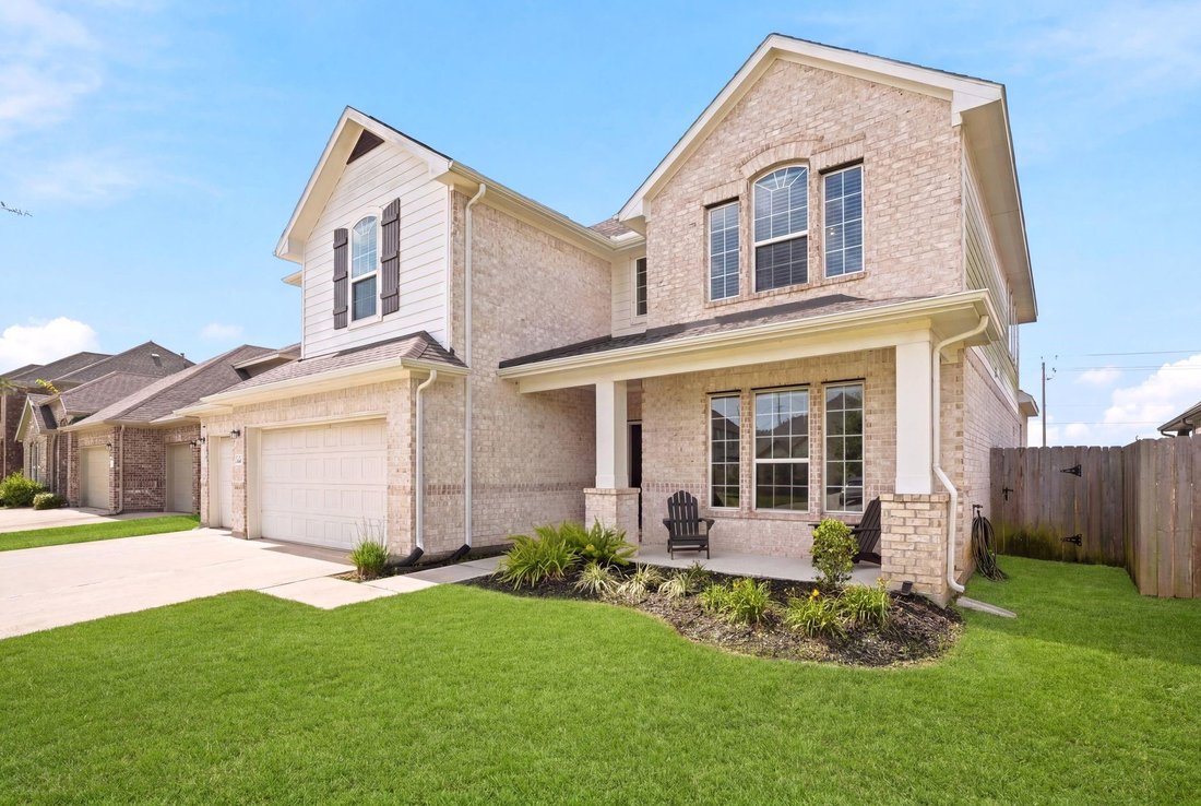 House in Friendswood, Texas, United States 4 - 18275130