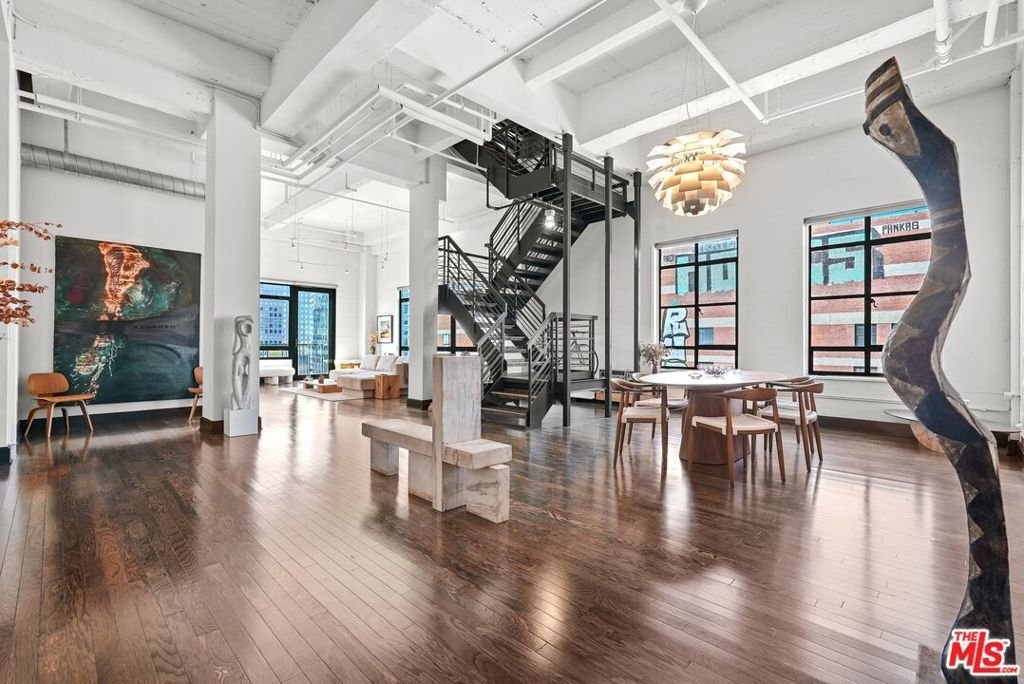 Appartement à Los Angeles, Californie, États-Unis 1 - 18273809