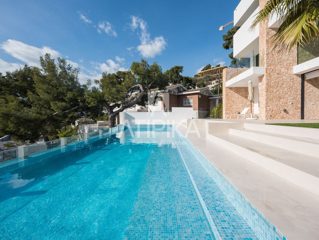Villa in Castelldefels, Catalonia, Spain 3 - 17127935